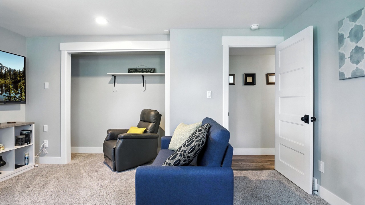 Photo of Livingroom in Rustic Hills