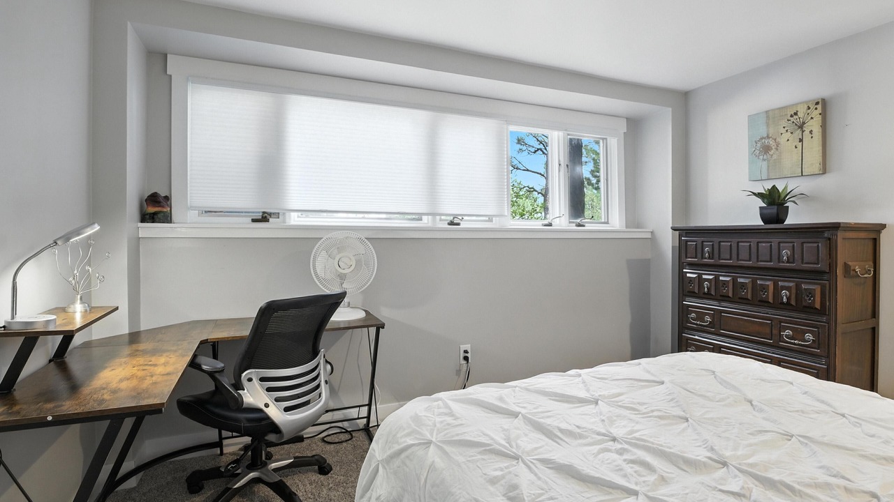 Photo of Bedroom in Rustic Hills