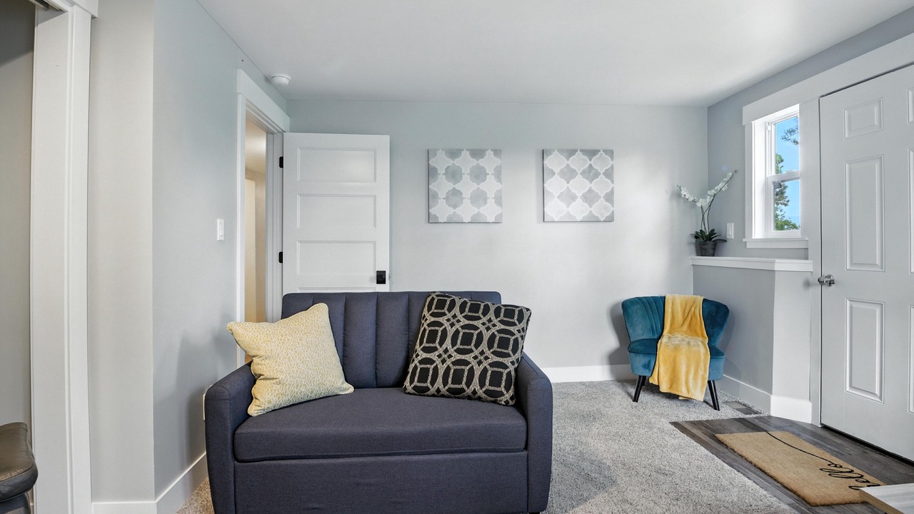 Photo of Livingroom in Rustic Hills