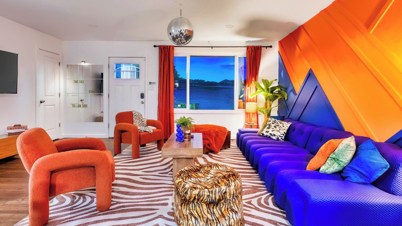 Photo of Livingroom in Berkley