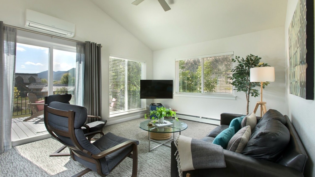 Photo of Bedroom in Glenwood Springs