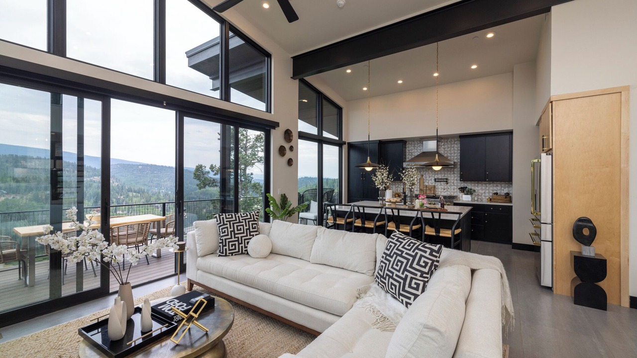 Photo of Livingroom in Purgatory