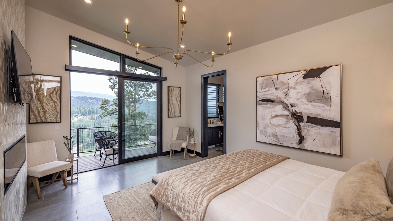 Photo of Bedroom in Purgatory