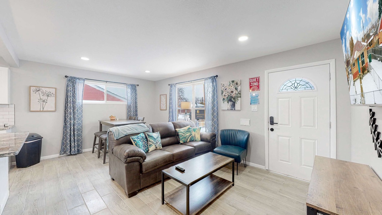 Photo of Livingroom in Twin Lakes