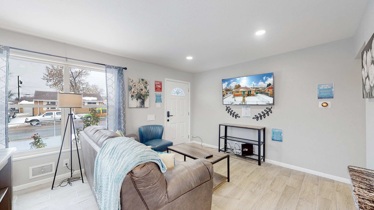 Photo of Livingroom in Twin Lakes