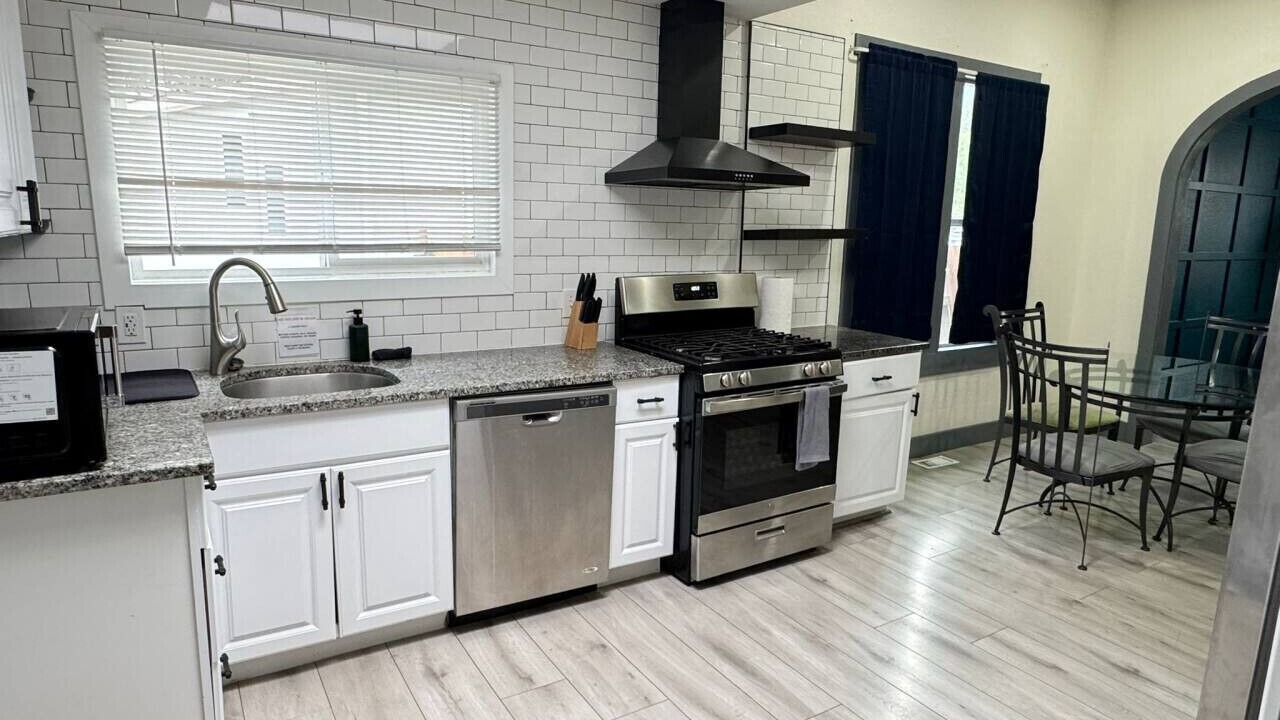 Photo of Kitchen in Barnum West