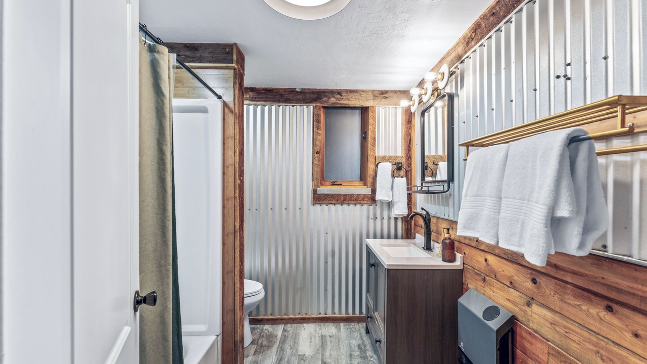 Photo of Bathroom in Jamestown