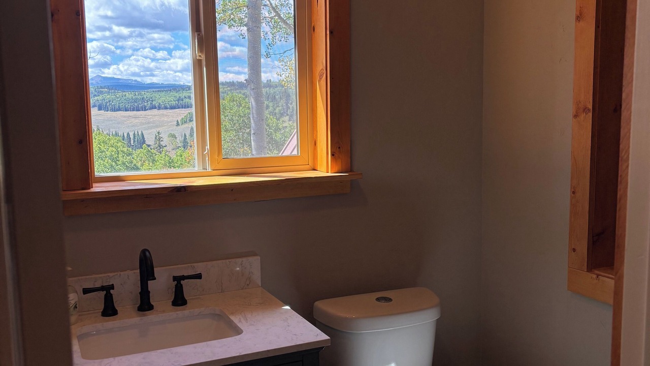 Photo of Bathroom in Cimarron