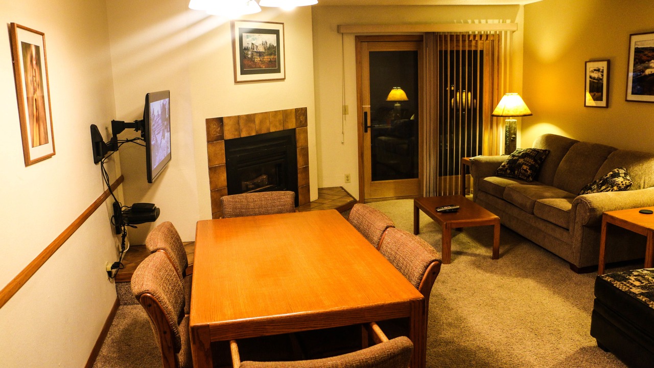 Photo of Livingroom in Fraser