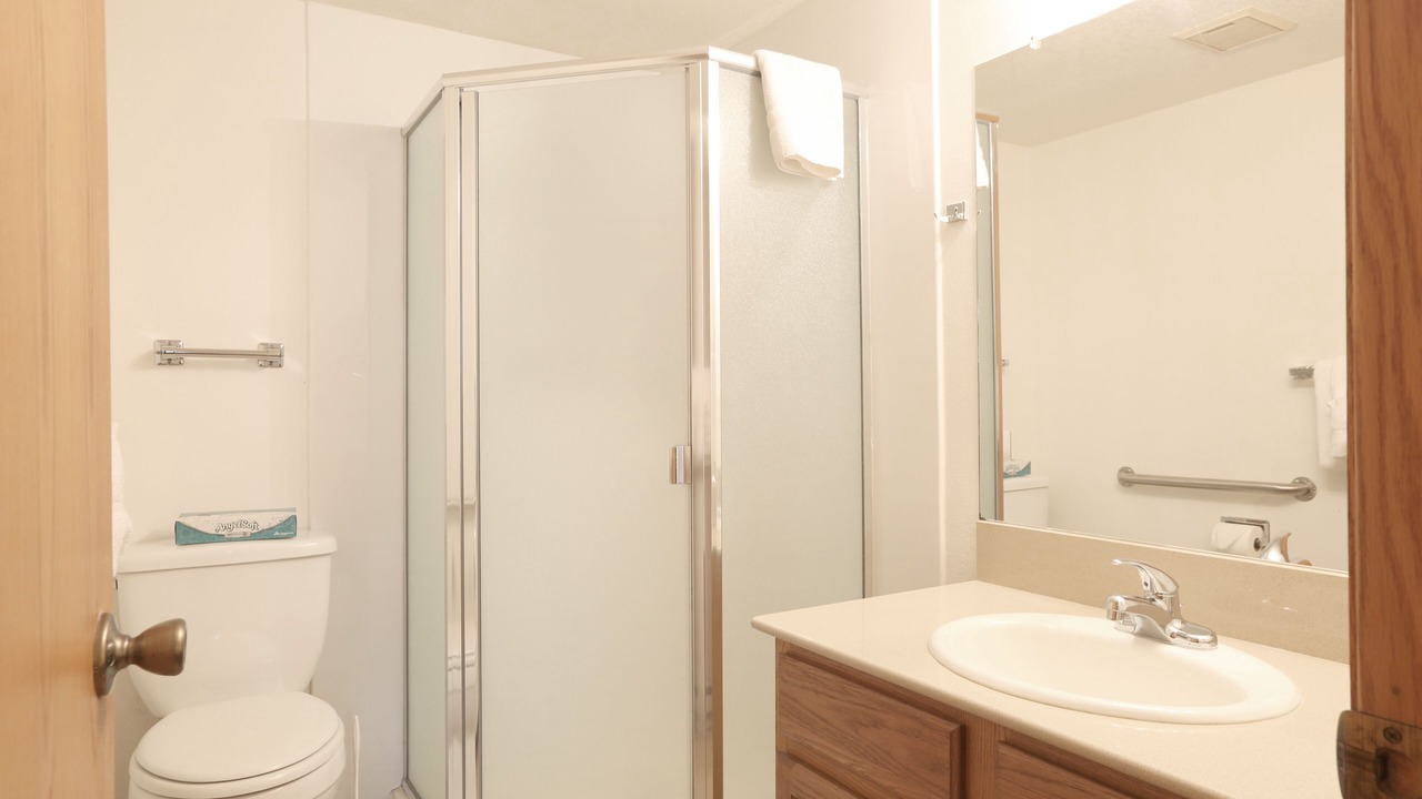 Photo of Bathroom in Fraser