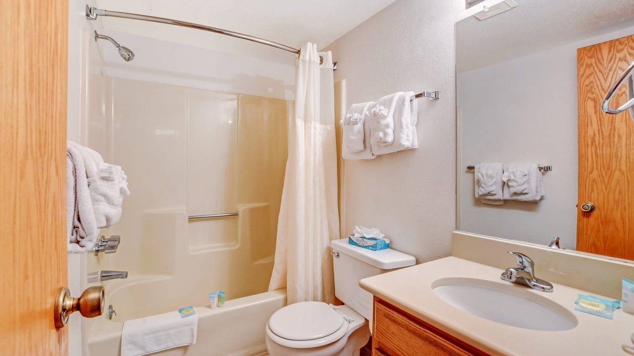 Photo of Bathroom in Fraser