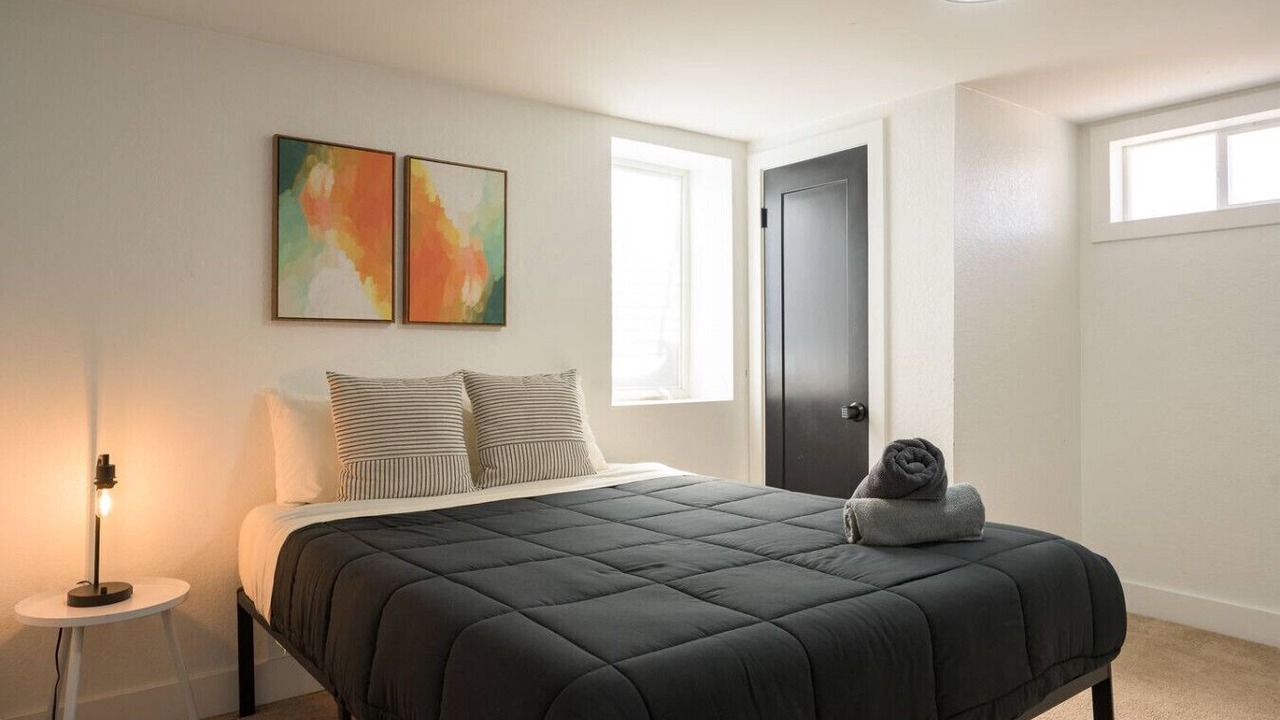 Photo of Bedroom in Dupont