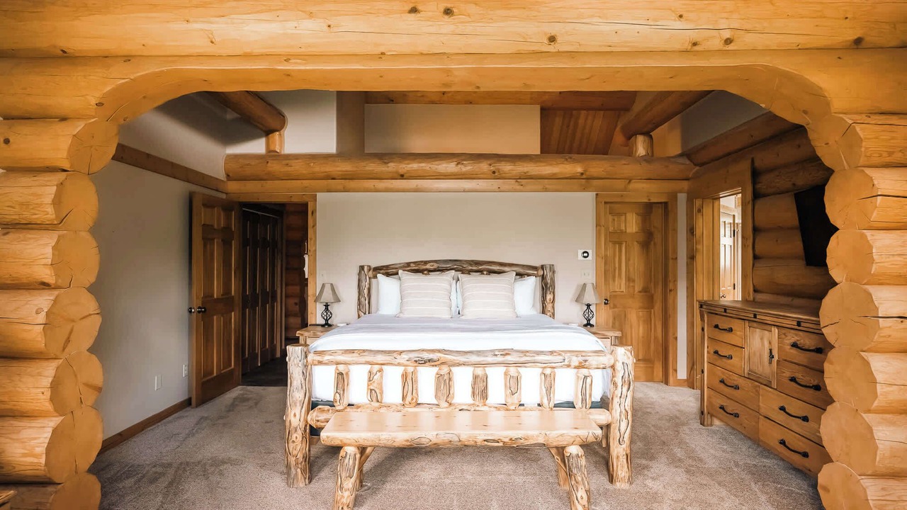 Photo of Bedroom in Three Peaks