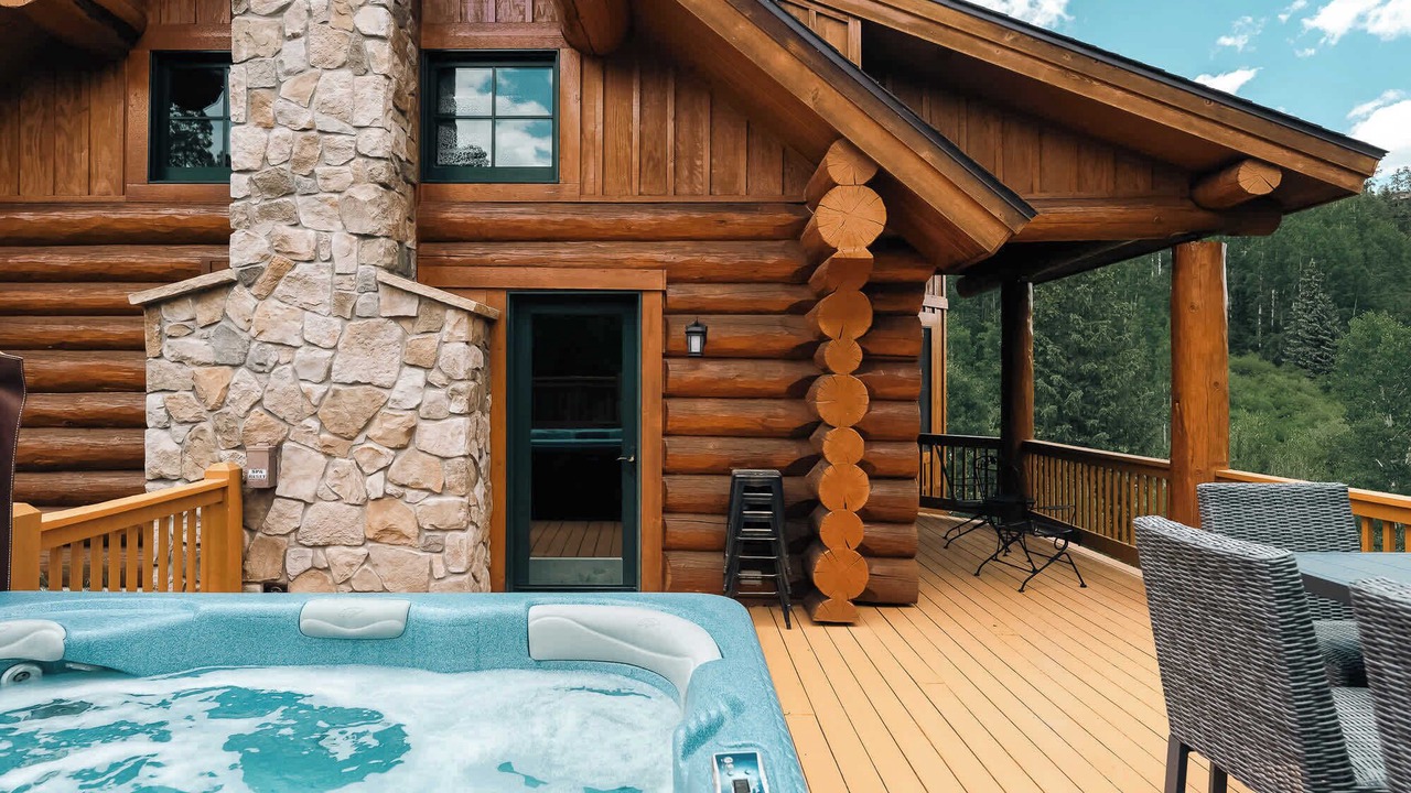 Photo of Patio Balcony in Three Peaks