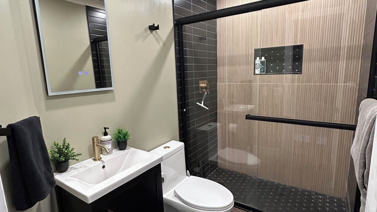 Photo of Bathroom in Gunbarrel