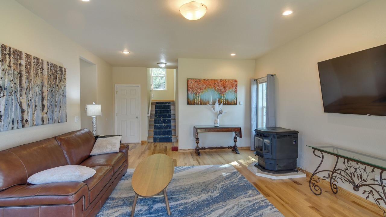Photo of Bedroom in Kings Valley