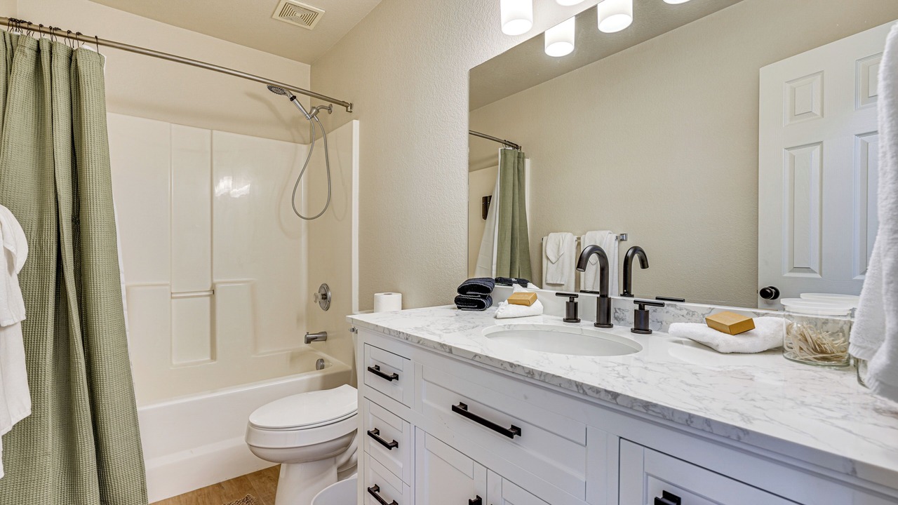 Photo of Bathroom in Pueblo