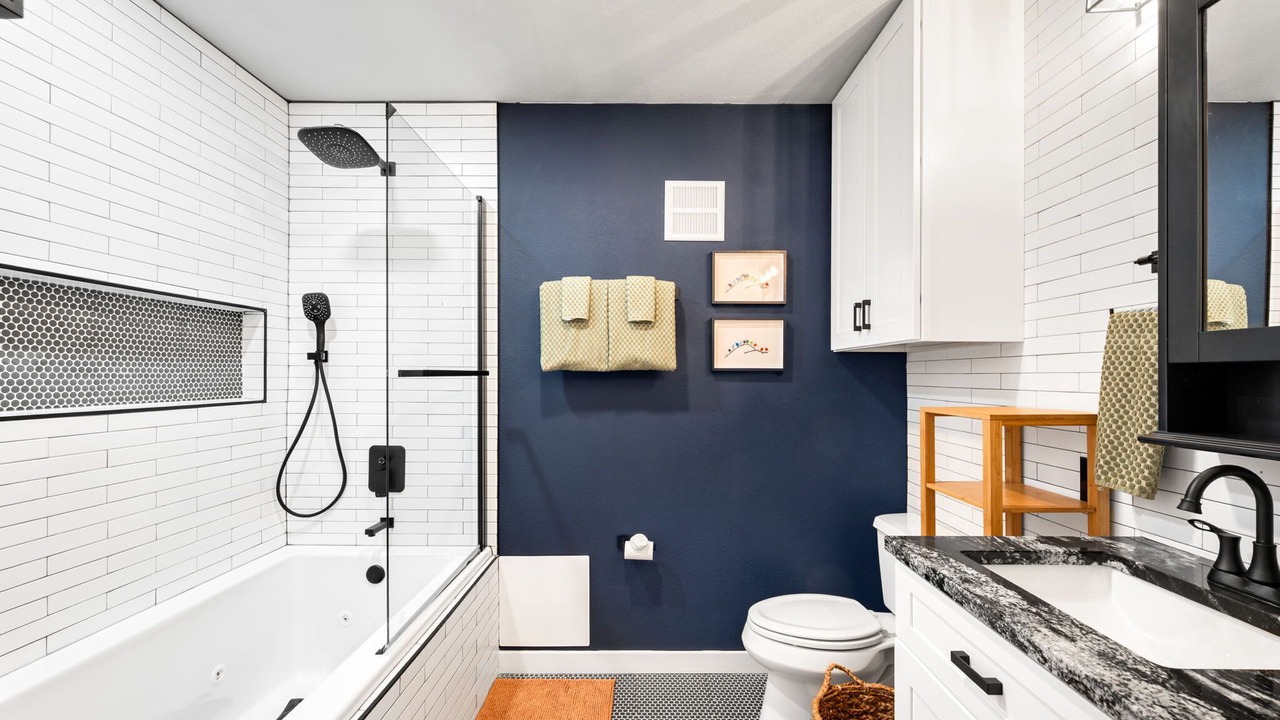 Photo of Bathroom in Five Points