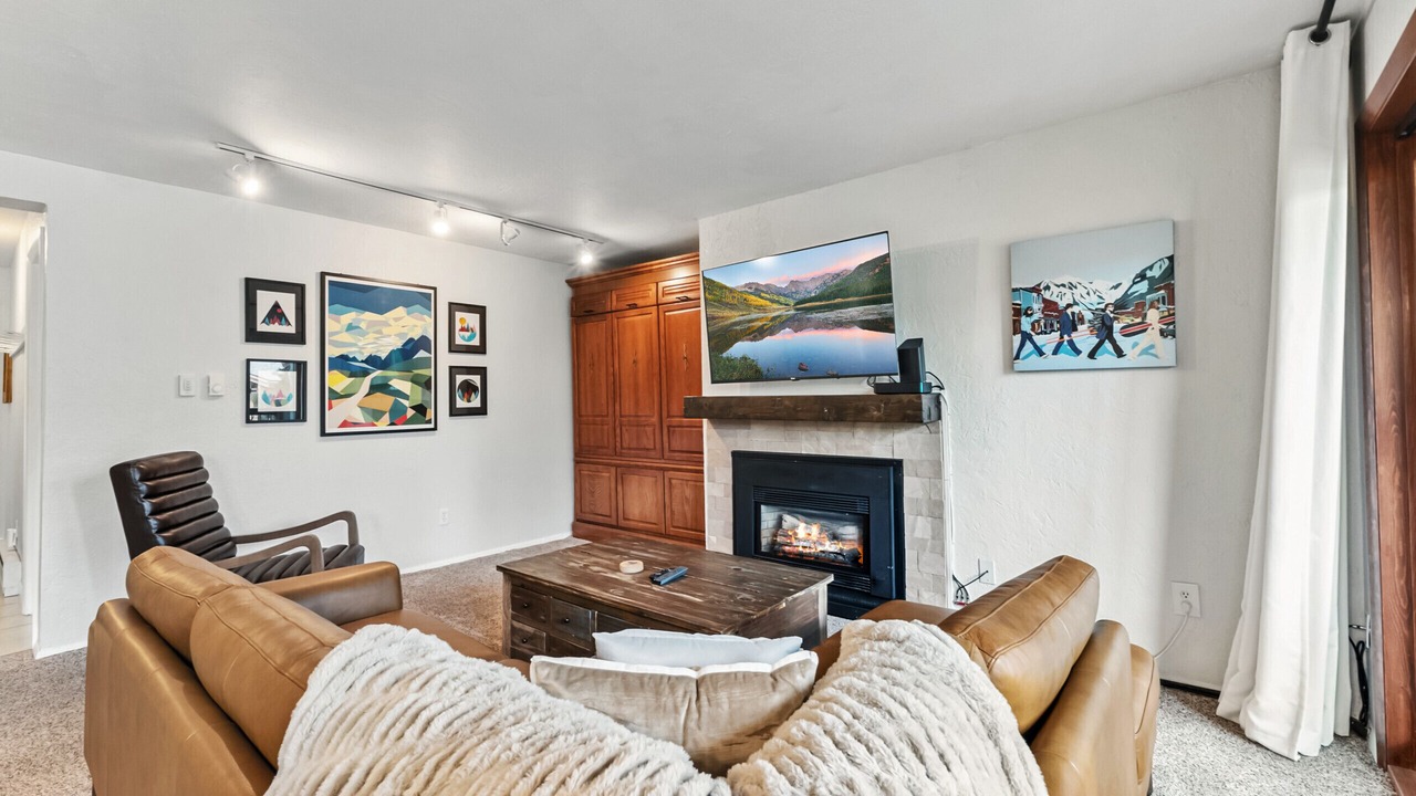 Photo of Livingroom in Warrior's Mark