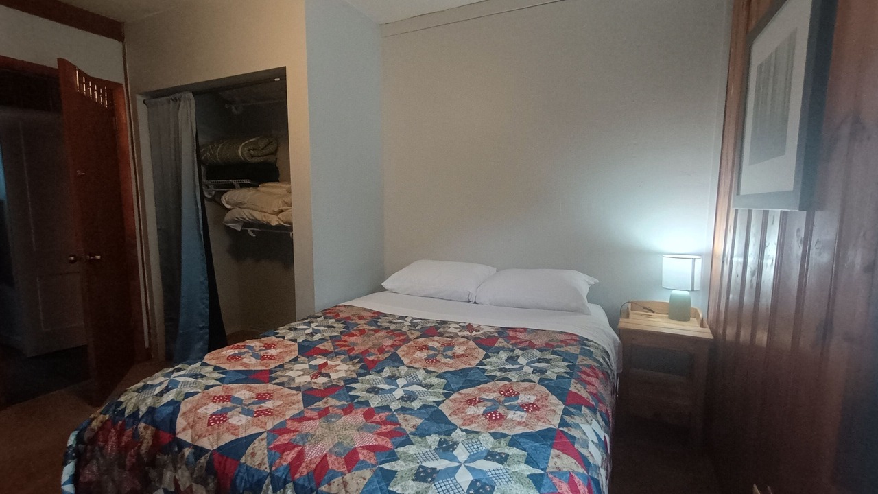 Photo of Bedroom in Collbran