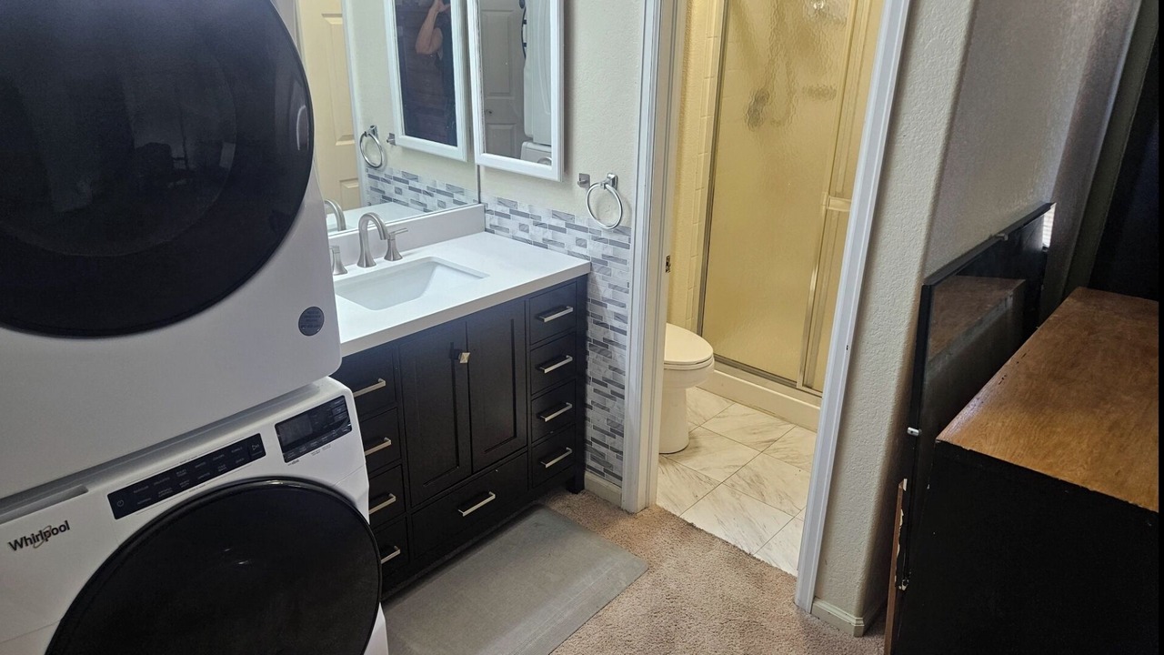 Photo of Bathroom in Ken Caryl
