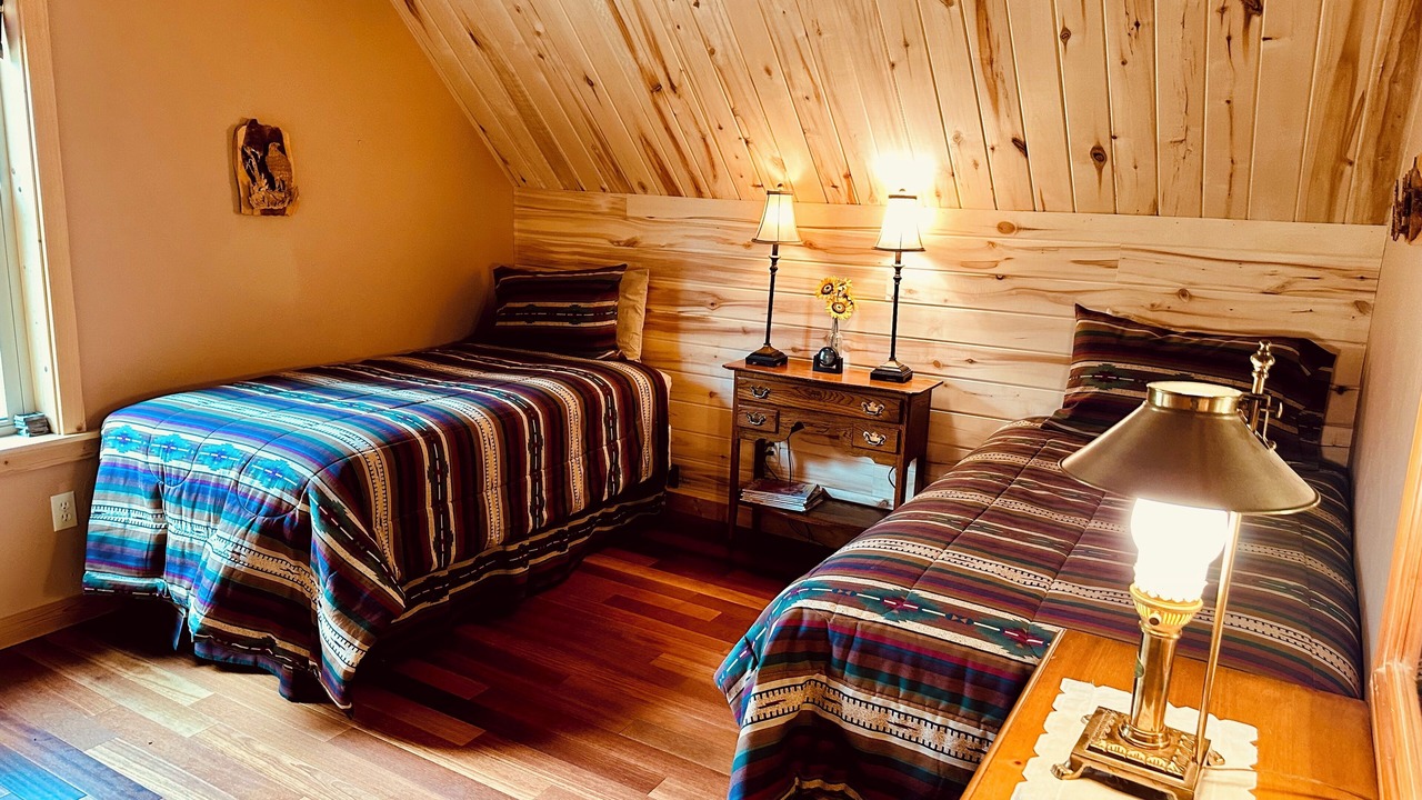 Photo of Bedroom in Cimarron