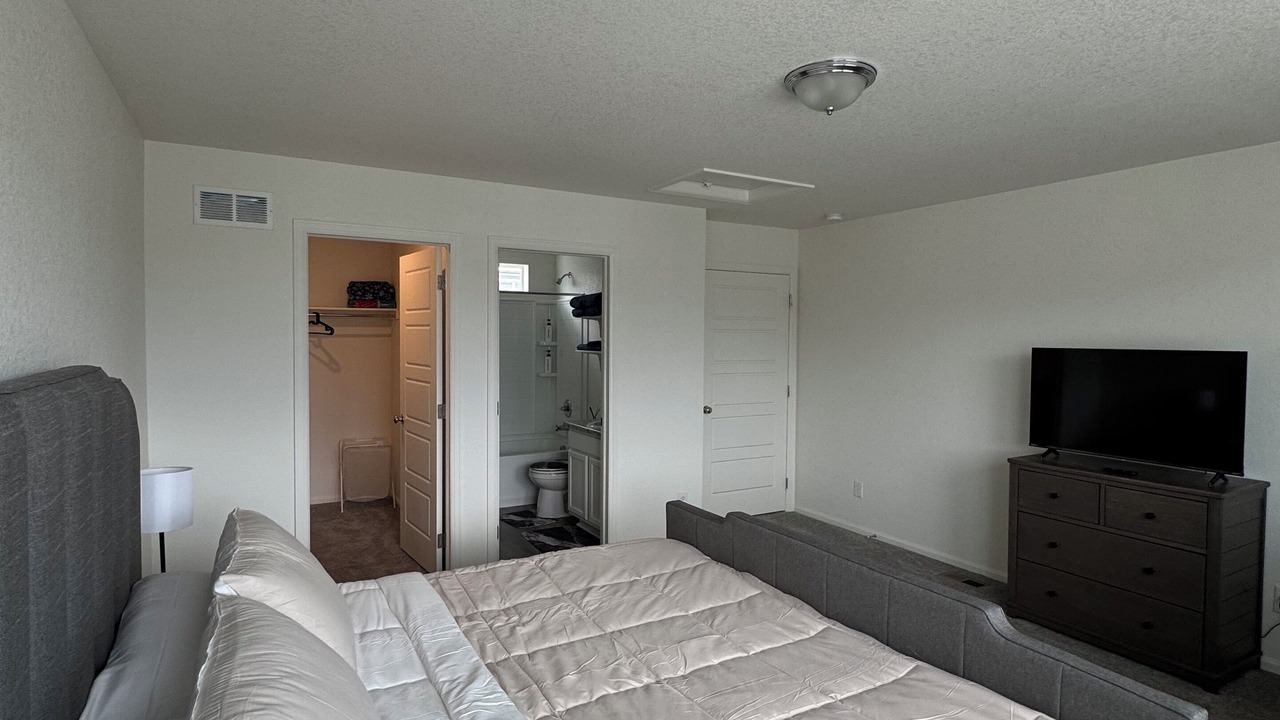 Photo of Bedroom in Green Valley Ranch