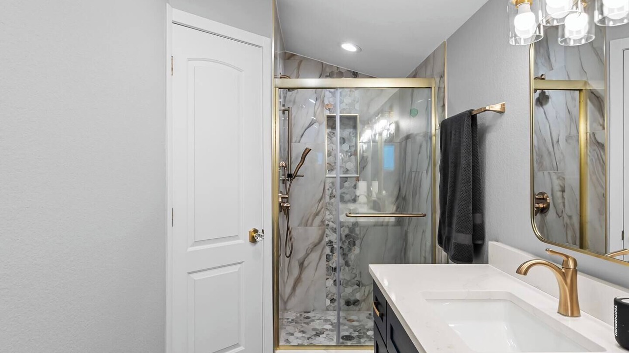 Photo of Bathroom in Uptown