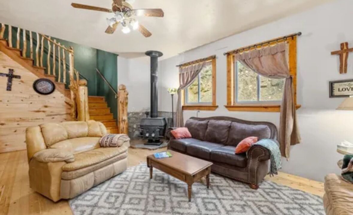 Photo of Livingroom in Hesperus
