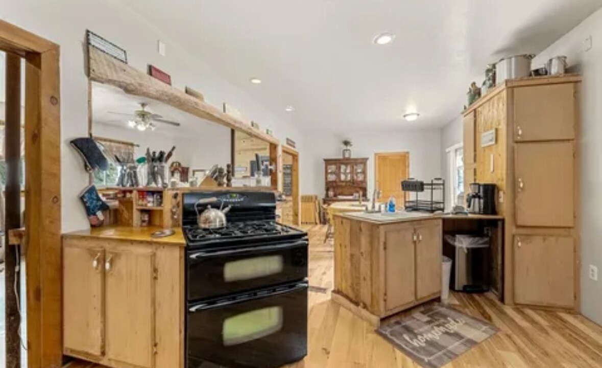 Photo of Kitchen in Hesperus