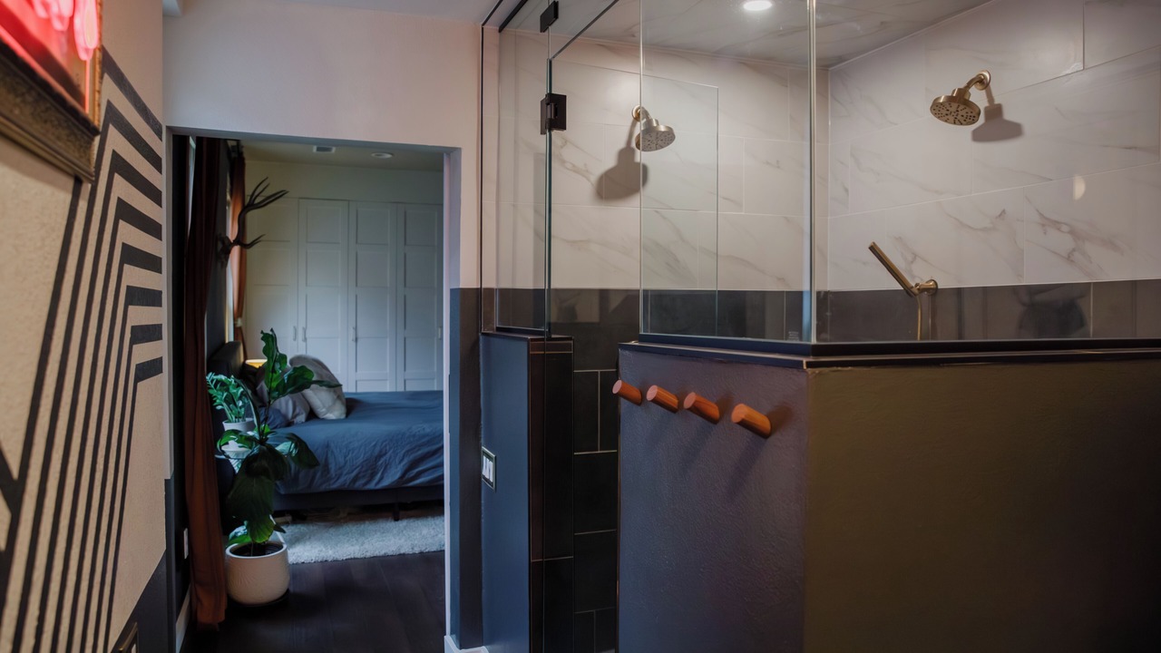 Photo of Bathroom in West Colfax