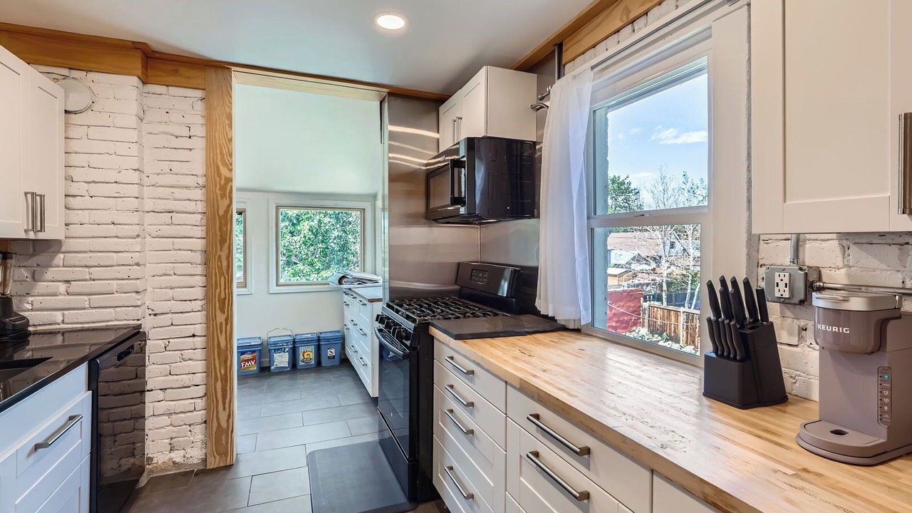 Photo of Kitchen in Curtis Park