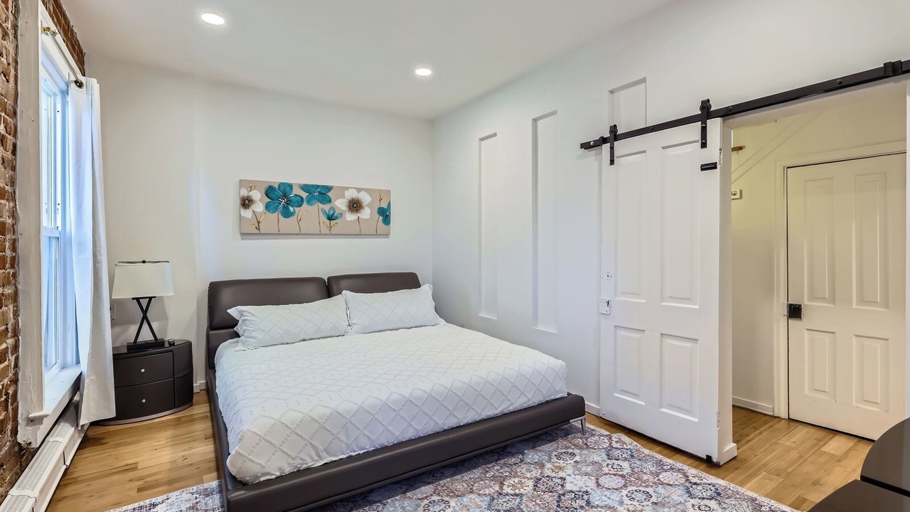 Photo of Bedroom in Curtis Park
