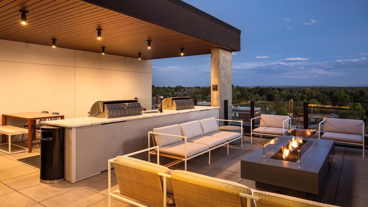 Photo of Patio Balcony in Englewood