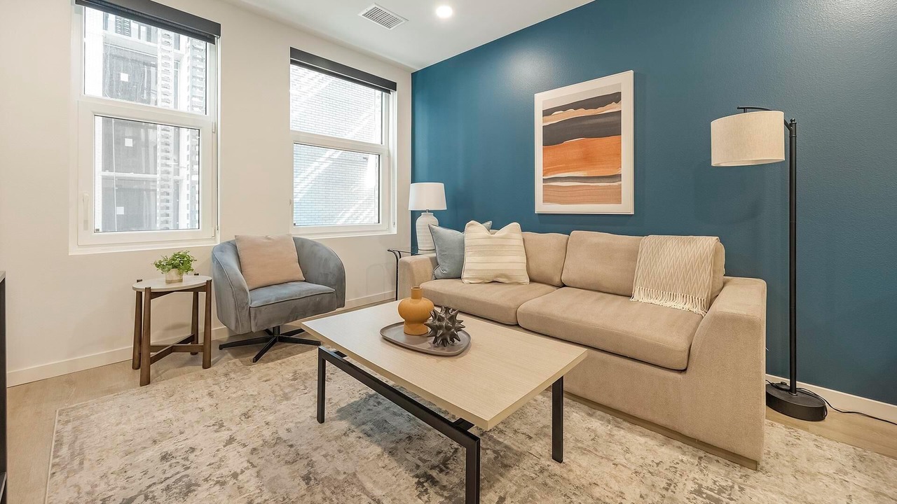 Photo of Livingroom in Civic Center