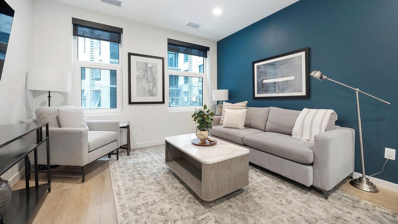 Photo of Livingroom in Civic Center