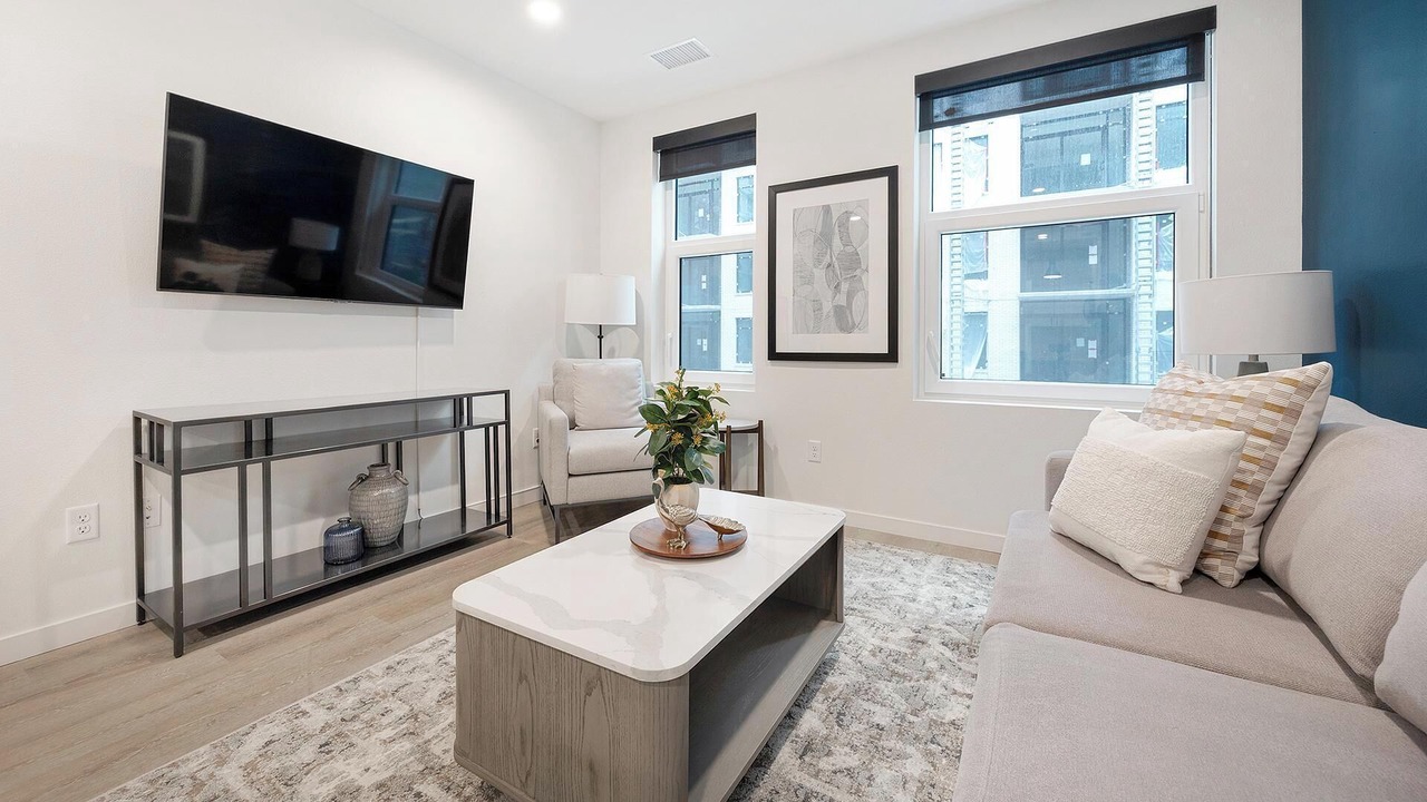Photo of Livingroom in Civic Center