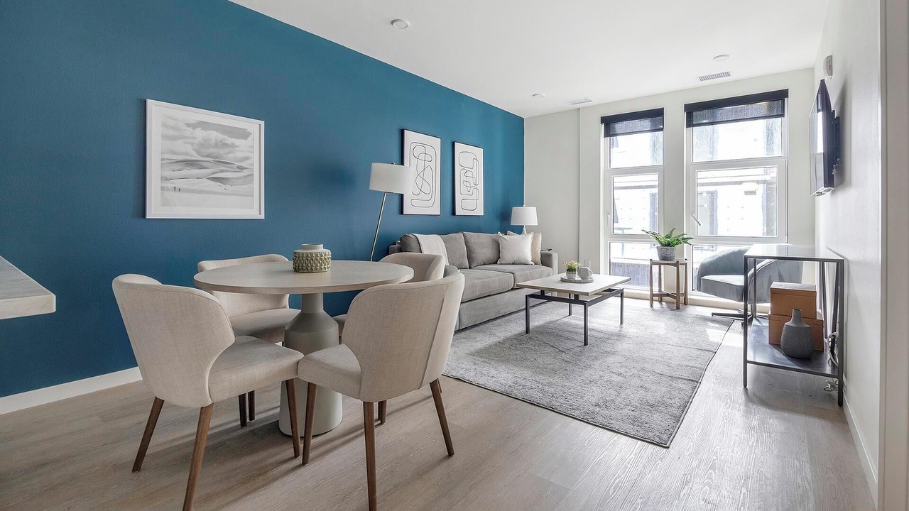 Photo of Livingroom in Civic Center
