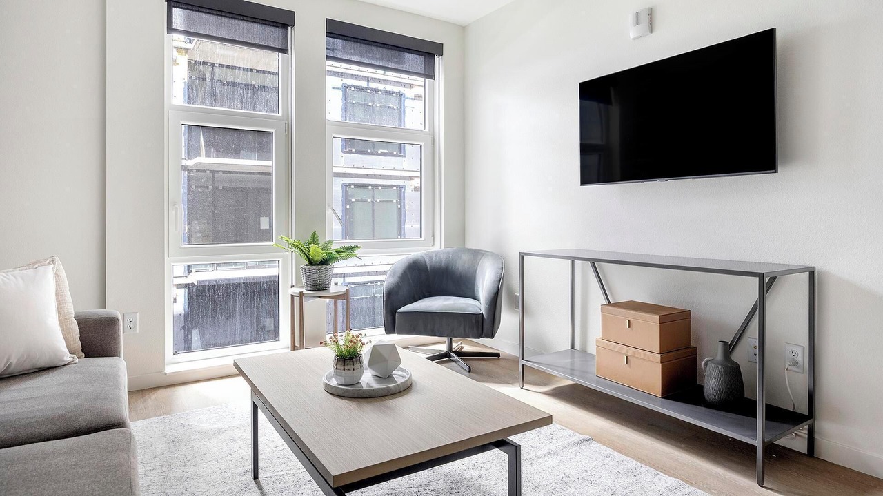 Photo of Livingroom in Civic Center