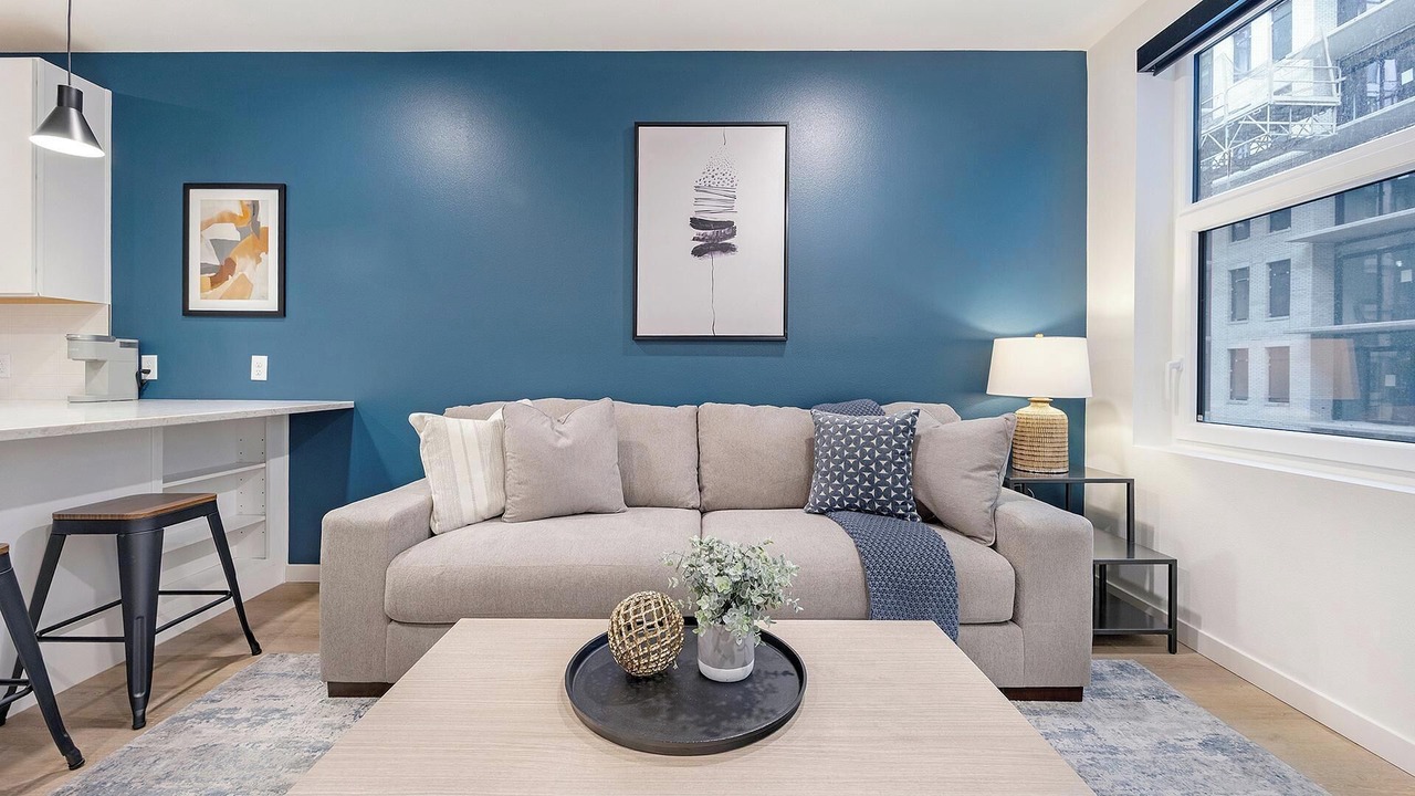 Photo of Livingroom in Civic Center