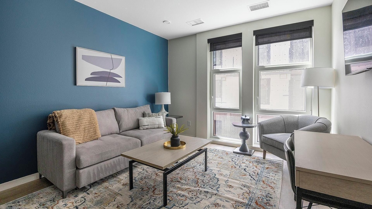 Photo of Livingroom in Civic Center