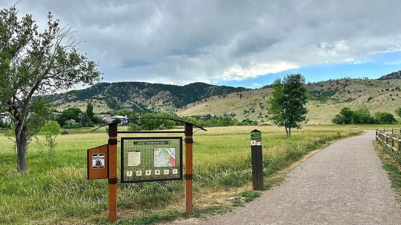 Photo of Others in Dakota Ridge - Northbriar