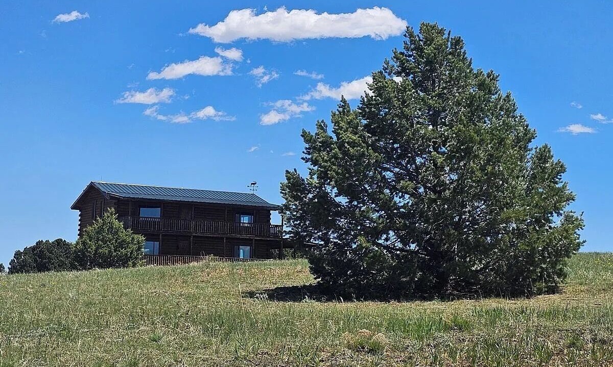 Photo of Outdoor in Gulnare