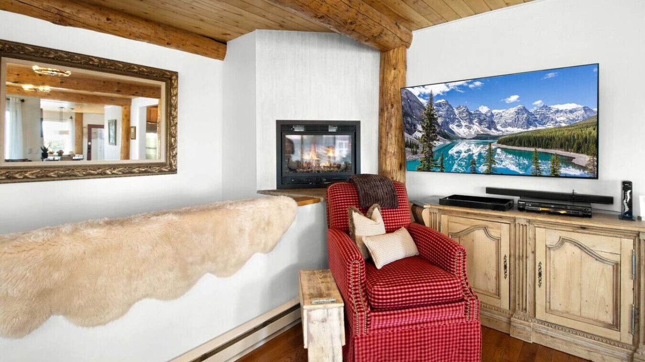 Photo of Livingroom in Glenwood Springs