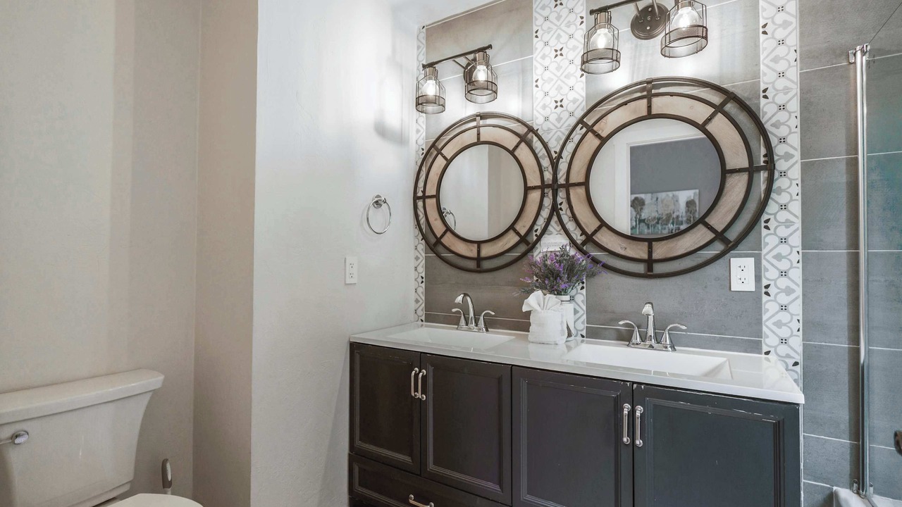Photo of Bathroom in Breckenridge Heights
