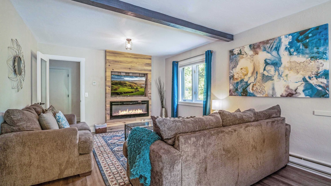 Photo of Livingroom in Breckenridge Heights