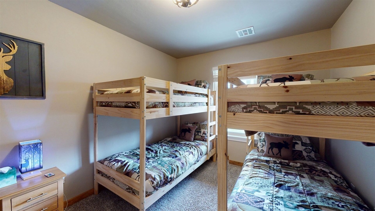 Photo of Bedroom in Crested Butte South