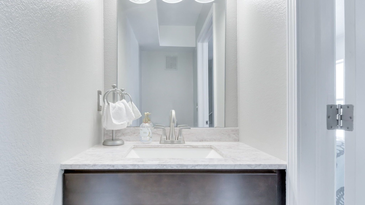 Photo of Bathroom in Glenwood Grove - North Iris