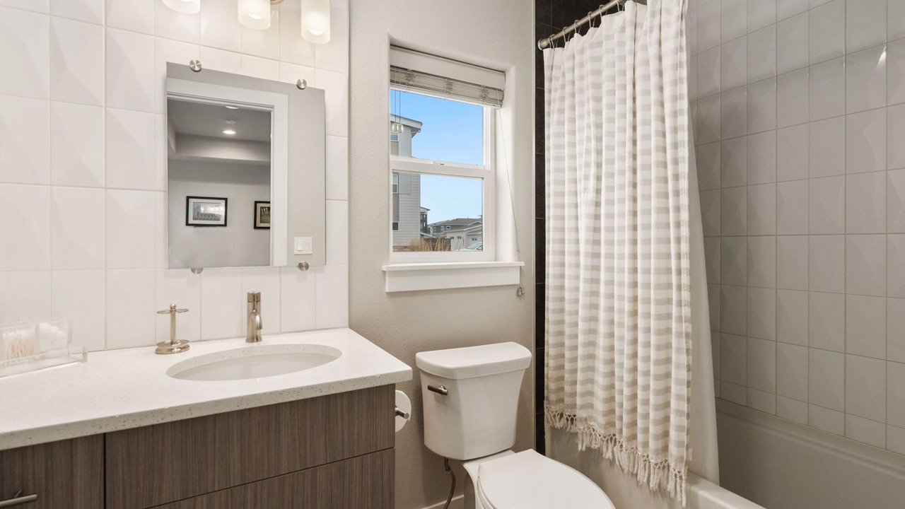 Photo of Bathroom in Old Town North