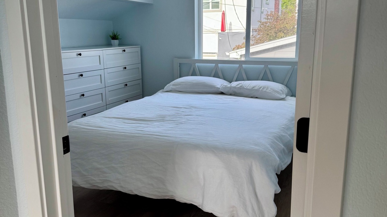 Photo of Bedroom in Berkeley